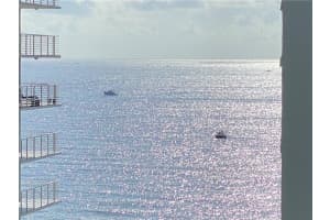 1000 S Ocean Blvd, Pompano Beach, FL 33062, Sold 12/02/20