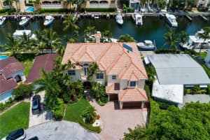 1501 SE 12th Ct, Fort Lauderdale, FL 33316, Sold 03/26/21