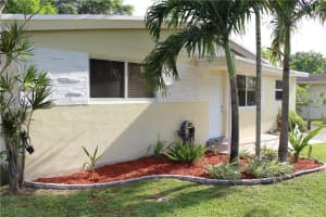 5620 Simms St, Hollywood, FL 33021, Sold 09/28/20