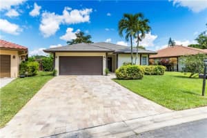 1782 Riverwood Ln, Coral Springs, FL 33071, Sold 10/02/20