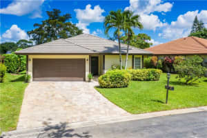 1782 Riverwood Ln, Coral Springs, FL 33071, Sold 10/02/20