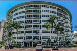 3250 NE 28th St, Fort Lauderdale, FL 33308, Sold 11/02/20