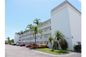 600 NE 2nd St, Dania Beach, FL 33004, Sold 12/01/20