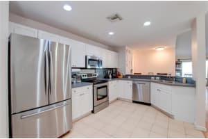 1255 E Lancewood Pl, Delray Beach, FL 33445, Sold 10/23/20