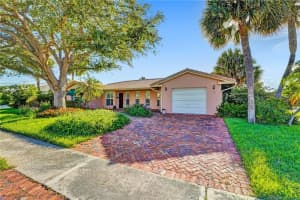 201 SW 9th Ave, Boca Raton, FL 33486, Sold 10/07/20