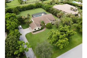 8157 Steeplechase Dr, Palm Beach Gardens, FL 33418, Sold 10/01/20