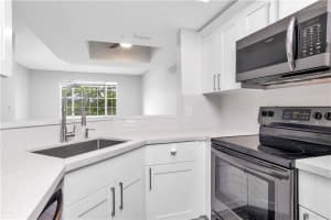 745 SW 148th Ave, Davie, FL 33325, Sold 10/09/20