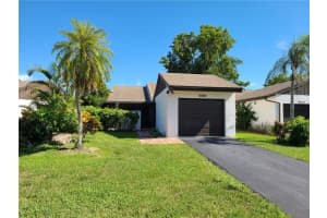 9302 Wedgewood Dr, Tamarac, FL 33321, Sold 09/10/20