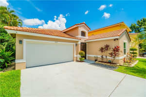 3538 Coco Lake Dr, Coconut Creek, FL 33073, Sold 10/09/20