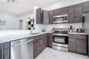 3538 Coco Lake Dr, Coconut Creek, FL 33073, Sold 10/09/20