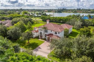 15040 SW 16 Ct, Weston, FL 33326, Sold 12/03/20