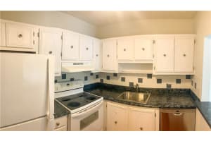 257 S Cypress Rd, Pompano Beach, FL 33060, Sold 11/24/20