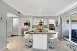 2900 Spanish River Rd, Boca Raton, FL 33432, Sold 10/22/20