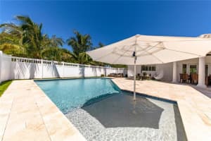 8 Oneida Ln, Sea Ranch Lakes, FL 33308, Sold 11/05/20