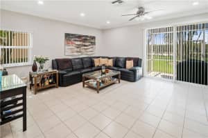 9029 NW 55th Ct, Sunrise, FL 33351, Sold 09/25/20