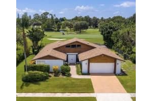 7784 Oakmont Dr, Lake Worth, FL 33467, Sold 10/02/20