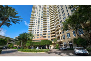 19501 W Country Club Dr, Aventura, FL 33180, Sold 09/27/21