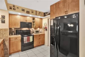 2388 NW 97th Way, Pembroke Pines, FL 33024, Sold 11/03/20