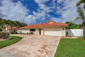 191 SW 75th Ave, Plantation, FL 33317, Sold 10/28/20