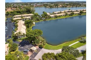 5521 Lakeside Dr, Margate, FL 33063, Sold 01/26/21