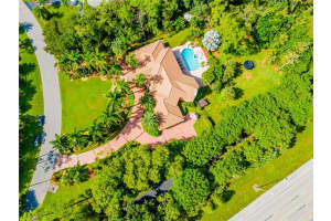5670 W Leitner Dr, Coral Springs, FL 33067, Sold 12/03/20
