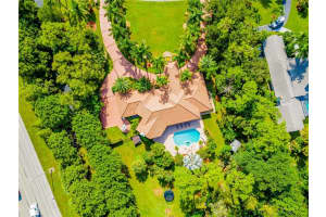 5670 W Leitner Dr, Coral Springs, FL 33067, Sold 12/03/20
