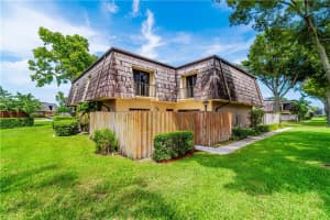 4707 Cherry Rd, West Palm Beach, FL 33417, Sold 09/18/20