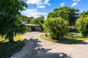 1315 S Ocean Dr, Fort Lauderdale, FL 33316, Sold 03/12/21