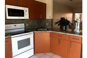 5290 W 21st Ct, Hialeah, FL 33016, Sold 12/11/20