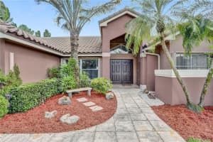 12830 SW 8th Ct, Davie, FL 33325, Sold 09/30/20