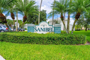 7835 Sanibel Dr, Tamarac, FL 33321, Sold 12/08/20