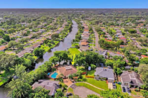 9400 SW 49th Pl, Cooper City, FL 33328, Sold 10/01/20