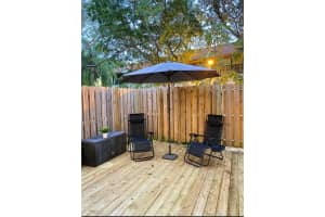 309 City View Dr, Fort Lauderdale, FL 33311, Sold 03/09/21