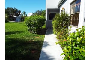 8423 NW 78th Ct, Tamarac, FL 33321, Sold 11/12/20