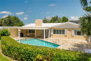2001 Bay Dr, Pompano Beach, FL 33062, Sold 01/29/21
