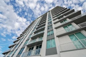 315 NE 3rd Ave, Fort Lauderdale, FL 33301, Sold 10/14/20