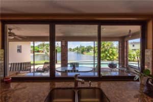 8743 SW 53rd St, Cooper City, FL 33328, Sold 11/18/20