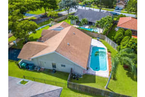 5633 SW 89th Ave, Cooper City, FL 33328, Sold 10/07/20
