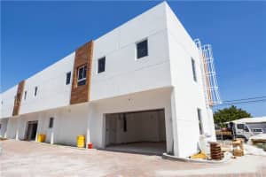 1253 NE 18th Ave, Fort Lauderdale, FL 33304, Sold 08/03/22
