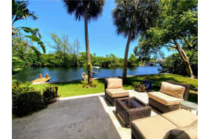 1830 N Dixie Hwy, Fort Lauderdale, FL 33305, Sold 10/15/20