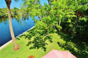 1830 N Dixie Hwy, Fort Lauderdale, FL 33305, Sold 10/15/20