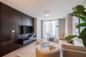 1010 SW 2nd Ave, Miami, FL 33130, Sold 03/01/21