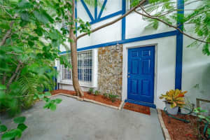 6797 SW 40th St, Davie, FL 33314, Sold 10/16/20