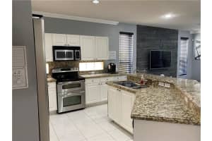 5363 NW 120th Ave, Coral Springs, FL 33076, Sold 01/08/21