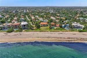 2102 Bay Dr, Pompano Beach, FL 33062, Sold 02/04/22