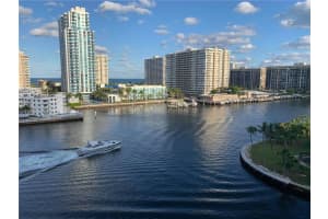 121 Golden Isles Dr, Hallandale Beach, FL 33009, Sold 11/17/20