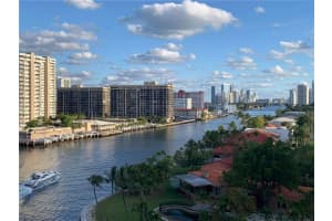 121 Golden Isles Dr, Hallandale Beach, FL 33009, Sold 11/17/20