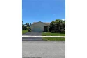 MLS# F10246094, Davie, Florida 33314