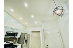 2780 S Oakland Forest Dr, Oakland Park, FL 33309, Sold 11/13/20