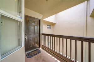 555 SW 113th Way, Pembroke Pines, FL 33025, Sold 11/16/20